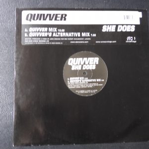 Quivver – She Does - 2000 - VCRT 61