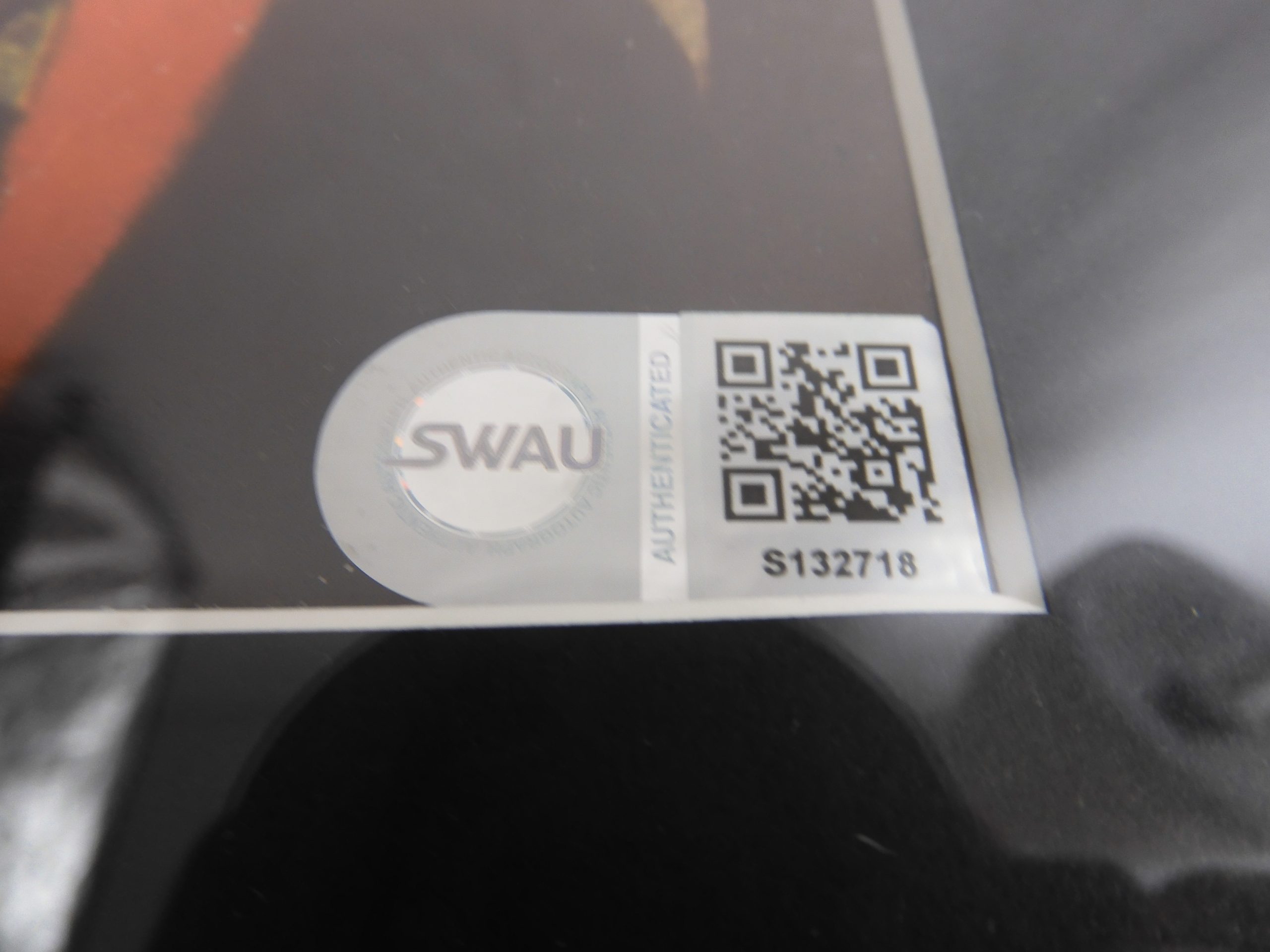 AC/DC Highway To Hell - K50628 1st Pressing - Signed by Bon Scott, Angus Young, Malcolm Young, Phil Rudd, Cliff Williams, with C.O.A. - Image 6